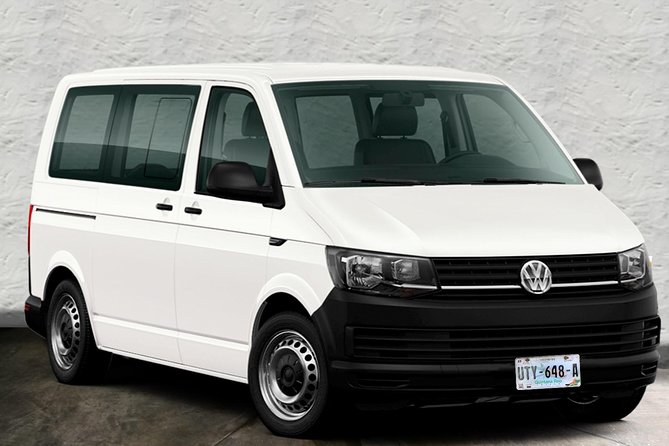 Private Round Trip Transfer from Airport to Cancun - Finding Your Driver Fast: The Welcome Sign System