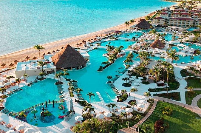 Private Shuttle in Cancun Airport and Moon Palace Sunrise - Drop-off at Moon Palace Sunrise: what that means for your first hour