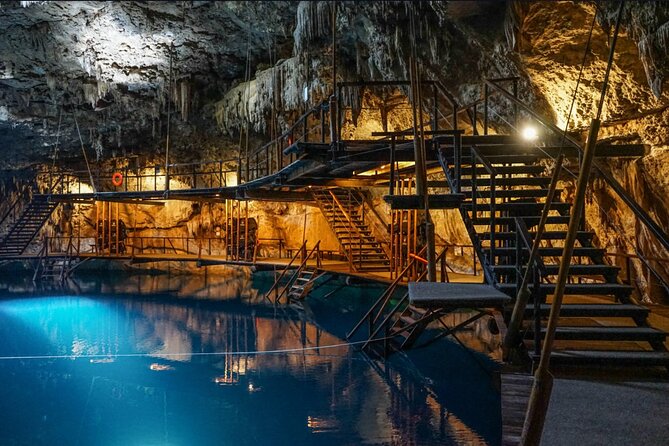 Private Tour: Chichen Itza Archeological Zone from Cancun - Lunch at the cenote: regional buffet, folkloric show, and drink upgrades