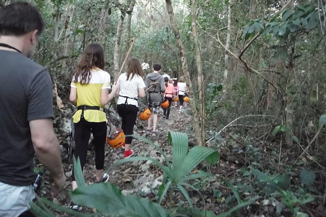 Private Tour: Jungle Adventure at Punta Laguna Nature Reserve - Meet Carlos and your guide: spider monkeys, birds, and ecology made practical
