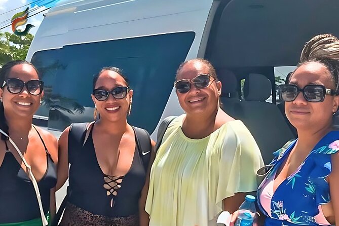 Private Transfer Cancun-Playa del Carmen/Ferry/Puerto Aventuras - Grocery and supermarket stops: 15 minutes free, then it costs
