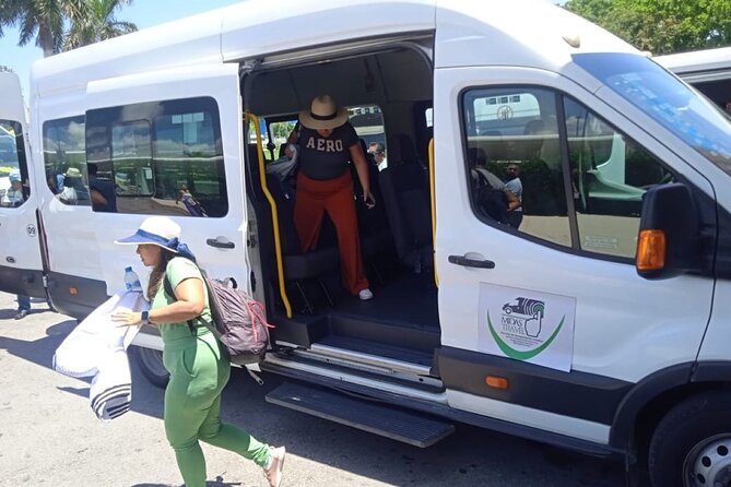 Private Transfer from ATO Cancun to Hotel Zone - Inside the Vehicle: What You Actually Get During the Ride