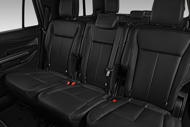 Private Transportation Deluxe Van - Getting recommendations during the ride (and why it’s useful)