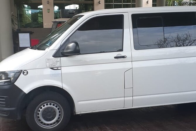 Private transportation from CUN Airport to Cancun Hotel Zone - Price and value: what $25 per person buys you in Cancun