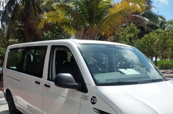 Private Transportation from the Airport to the Cancun hotel zone - FAQ