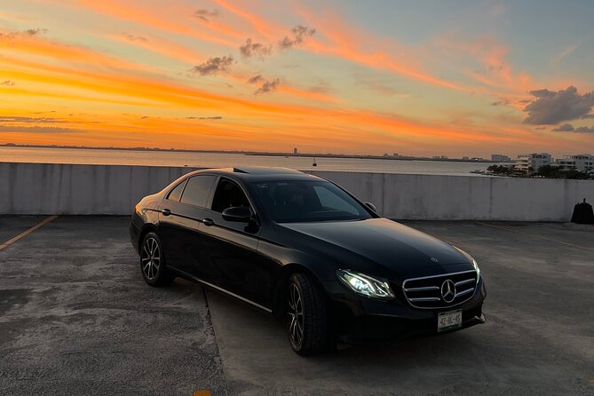 Private Transportation from Zona Hotelera CUN To Cancun Airport - What to expect during the 20–35 minute ride from the Hotel Zone to the airport