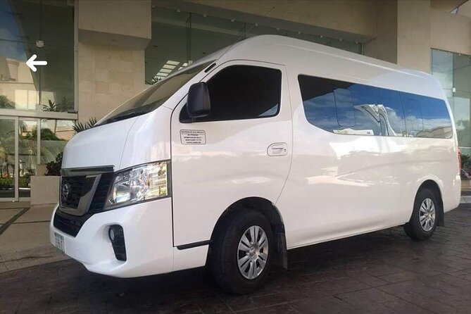 Private transportation one way Airport Cancun-Tulum Center - The Drive to Tulum: Air-Conditioned Comfort and Real-World Timing