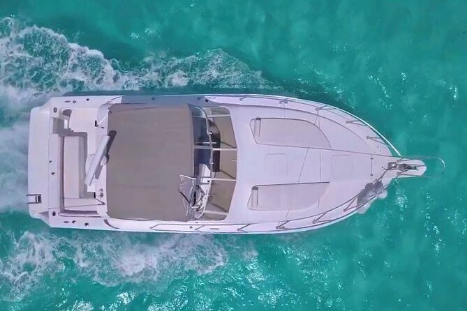 Private Yacht Cancun 42ft up to 8 people - Why a 42ft private yacht feels like a smarter Cancun day