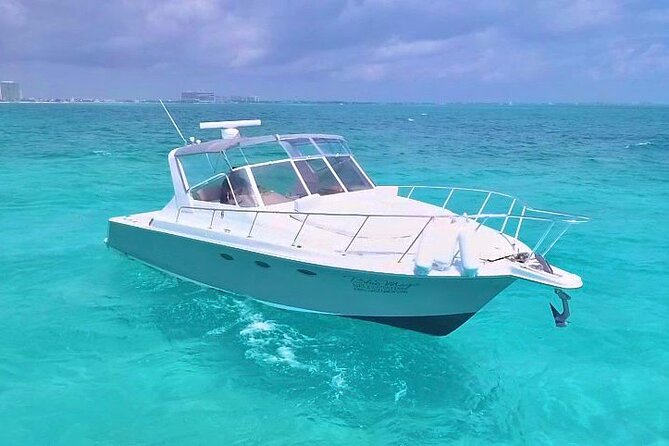Private Yacht Cancun 42ft up to 8 people - Getting on board: meeting point and how the day runs