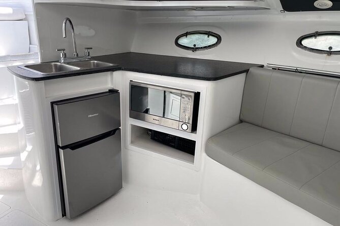 Private Yacht Cancun 42ft up to 8 people - Price and what makes it feel worth it (and what to budget for)