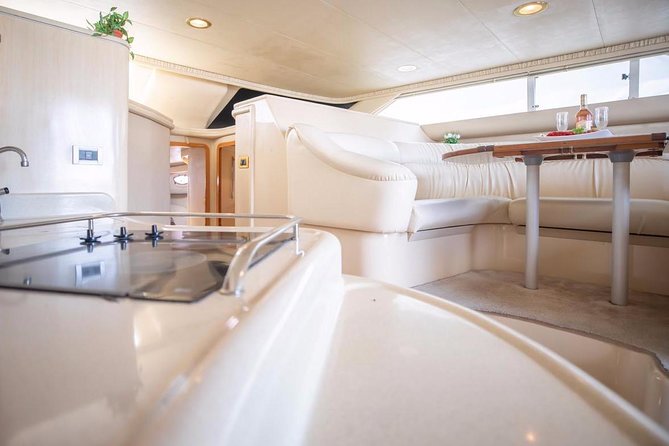 Private Yacht Rental Sea Ray 46ft Cancun 23P3 - Snorkeling time: equipment included, so focus on the swim