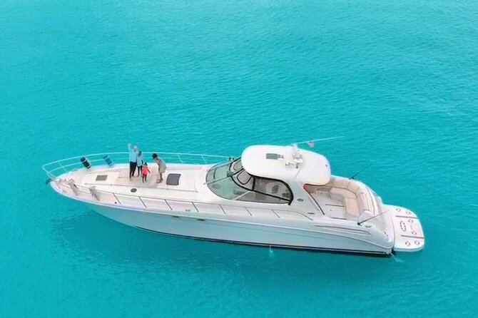 Private Yacht SEARAY SUNDANCER 60ft up to 20 pax 23P1 - Communication and Boarding: When a Charter Feels Effortless