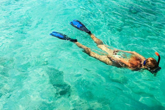 Puerto Morelos Snorkel, Town Walk, Tequila Tasting & Beach Lunch - Tequila tasting with a short history lesson