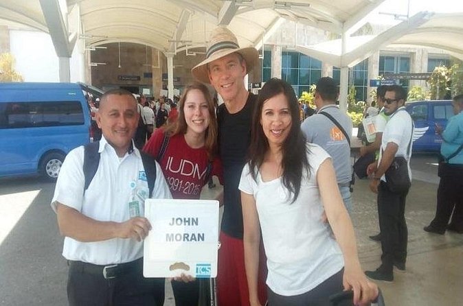 Round private transfer Airport- Akumal - Airport. - What you’ll feel after pickup: calm arrival vs. occasional attitude issues