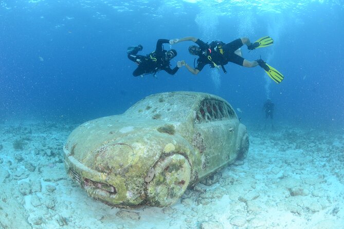 Scuba Diving Under Water Museum and Reef for beginners - Ocean Time at MUSA: the Underwater Museum’s 500+ sculptures