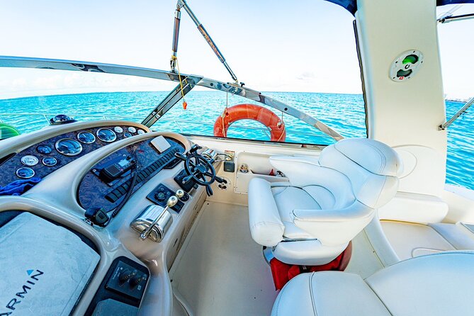 SeaRay 43ft Isla Mujeres, Snorkelling and more!! - Isla Mujeres North Beach: Swim, Walk, and Set Your Own Tempo