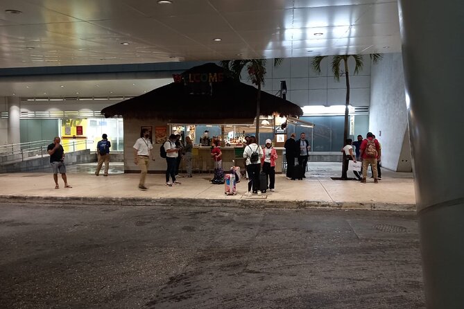 Shared Shuttle Cancun Airport to Holbox Ferry (Chiquila Port) - Who This Shuttle Suits Best (and Who Might Feel Frustrated)