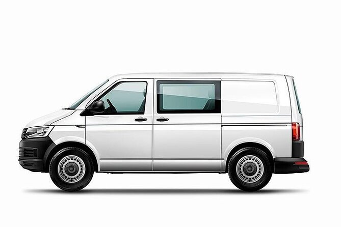 Shared Transportation From Cancun Airport to Playa Mujeres - Shared pickup timing: why your ride may wait before it leaves