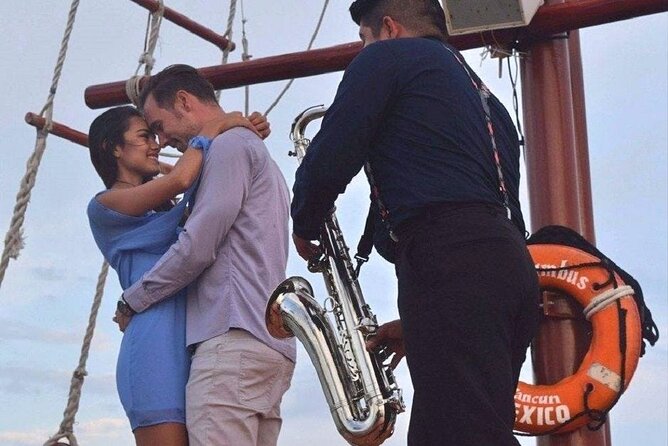 Spanish Galleon - Romantic Lobster Dinner Cruise & Live Saxophone - Small Group Size Means the Evening Can Stay Personal