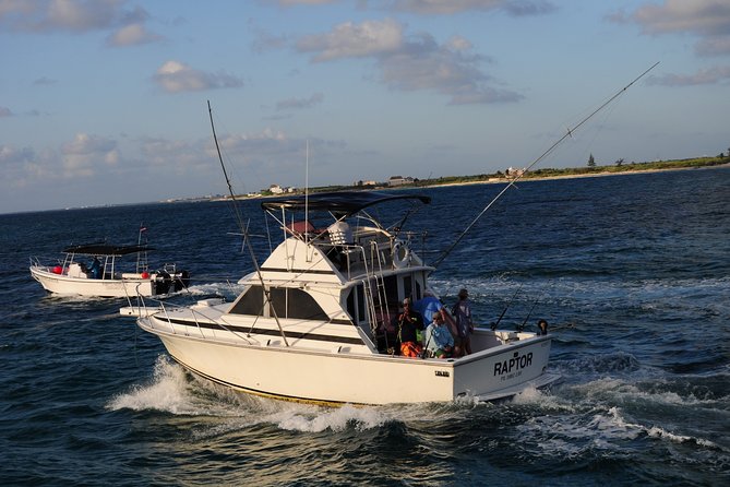 Sport Fishing at the Caribbean Sea. Enjoy an amazing time with friends & family - Timing and communication: your best strategy for a smooth morning