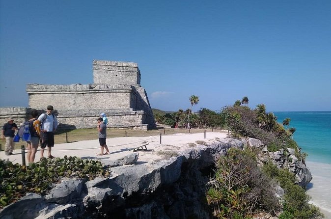 Swim with turtles + snorkelling + archaeological zone of Tulúm + cenote - Who this tour suits best