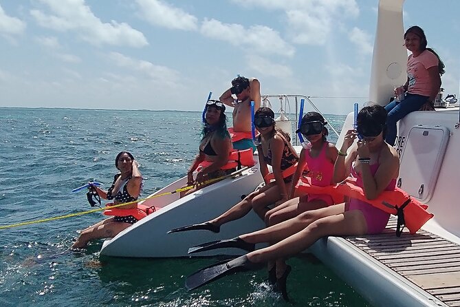 The Best Catamaran Tour to Isla Mujeres from Cancún - Snorkeling and the spinnaker: great when conditions cooperate