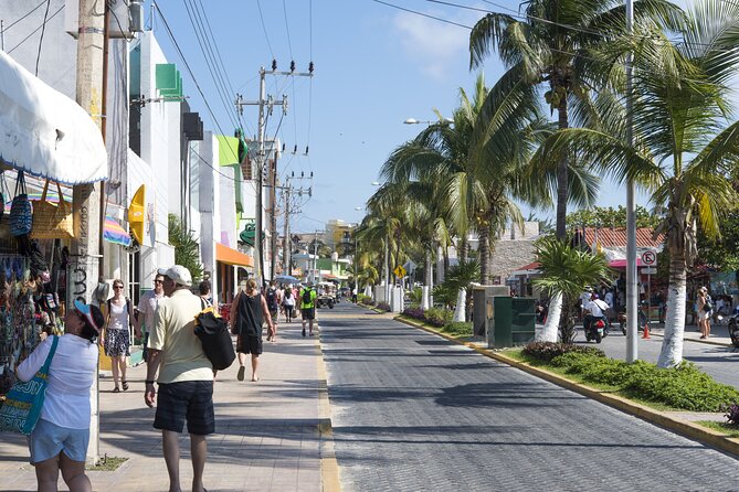 The Best of Isla Mujeres Private Walking Tour - Stop 2: Rainbow Stairs in La Gloria—color, photos, and budget-friendly browsing