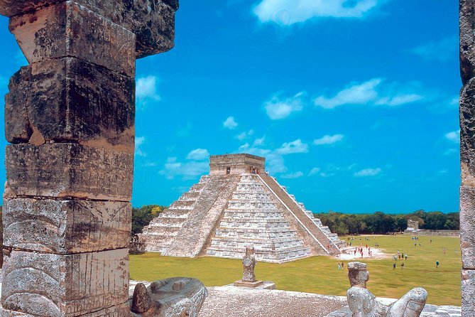 Tour Chichen Itza, 2 Cenotes, and Valladolid from Cancun - Cenote Xkeken: jungle swimming with clear blue water