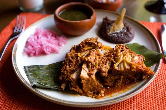 Tour from Cancun to Chichen Itza with cenote food and Valladolid - What to wear, carry, and avoid for a smooth day