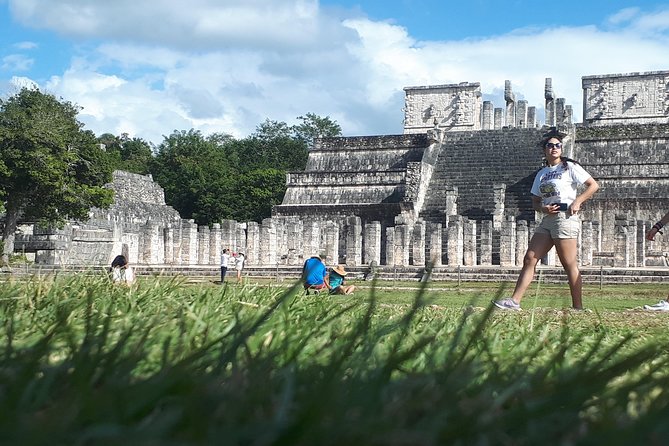 Tour from Cancun to Chichen Itza with cenote food and Valladolid - Chichén Itzá: 2 hours on-site with guide context (plus your extra admission)