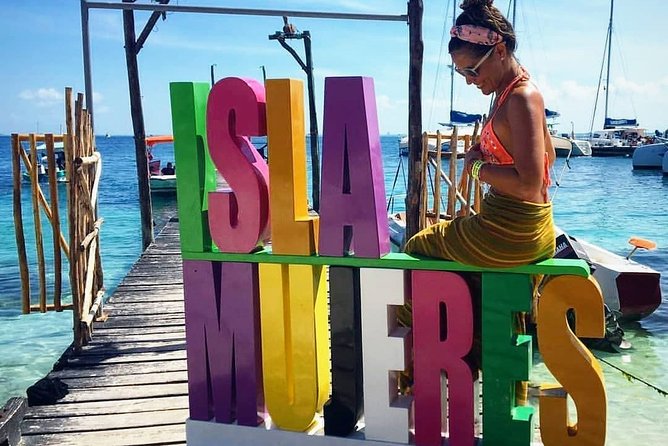 Tour in a Catamaran to Isla Mujeres with all included for the best price! - Open bar timing: why you should not plan around it