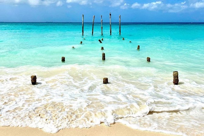 Tour in a Catamaran to Isla Mujeres with all included for the best price! - Isla Mujeres North Beach time: make the most of your hours