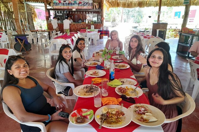 Tour to Chichen Itza-Tickets, food and cenote - Buffet lunch and the included bread: simple, but it keeps you moving