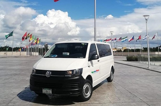 Transportation in Cancun: From/to Cancun Airport - Communication, Bilingual Staff, and Avoiding Airport Scams