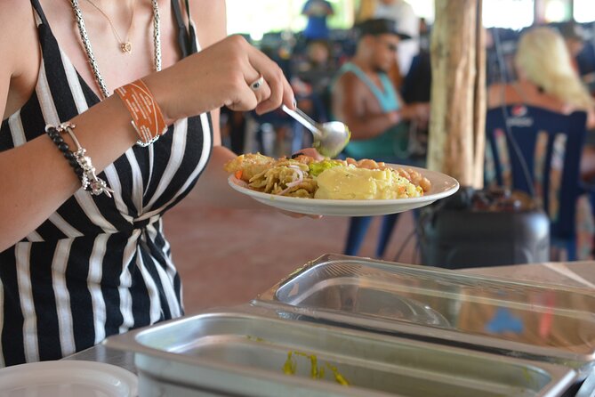 TULUM 4x1 : Archaeological Site, Cenote, 5th Avenue and lunch - Small timing issues that can make or break your mood