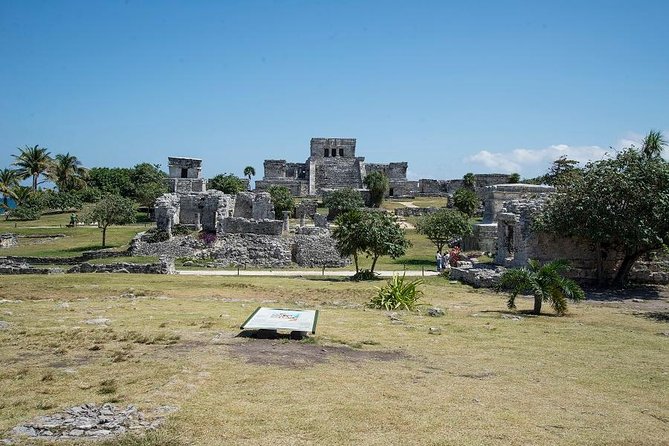 Tulum ruins, Swim with turtles and Cenote From Cancun - Snorkeling Reality Check: Staying Close to the Guide