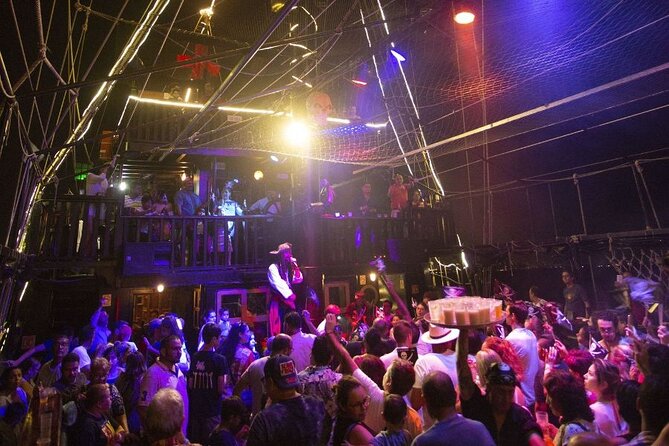 Unforgettable Pirate Dinner Adventure in the Mexican Caribbean - Dinner choices that actually give you options: chicken, beef, surf/turf, lobster, vegetarian