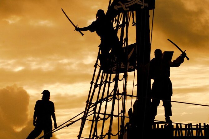 Unforgettable Pirate Dinner Adventure in the Mexican Caribbean - Rain and safety: what happens if weather turns