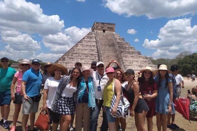 VIP tour to Chichen Itza, Hubiku & Ik Kil. Lunch and transport - Valladolid stop: 30 minutes is enough for snacks and photos