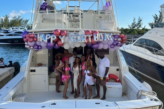 VIP YACHT up to 28 passengers - Isla mujeres snorkel - Private VIP Feel: What No-Share Time Really Changes