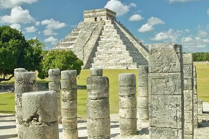 Visit Chichén Itzá from Cancun or Riviera Maya; Lunch and Cenote - Stop 3: Valladolid in 60 minutes—walk, browse, move on