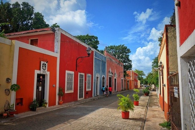 Visit Chichen Itza & the Magical Cenotes Ik Kil & Suytun - Valladolid in 30 minutes: a taste, not a deep visit