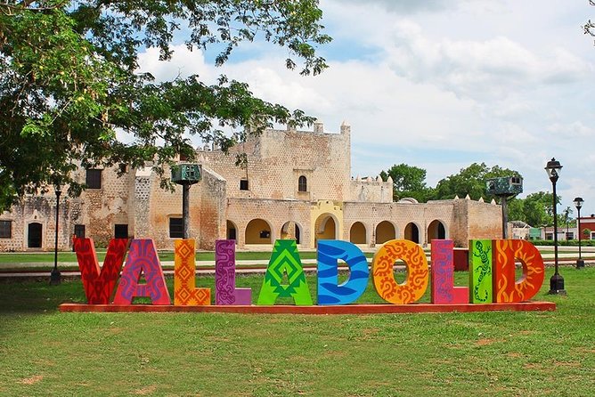 Visit Chichen Itza & the Magical Cenotes Ik Kil & Suytun - Morning pickup and the long drive rhythm