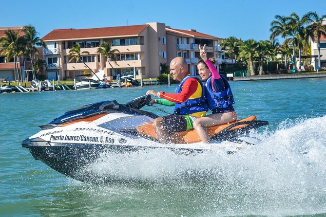 Waverunners Rentals in Cancun - Check-In at Yachtlife in the Hotel Zone