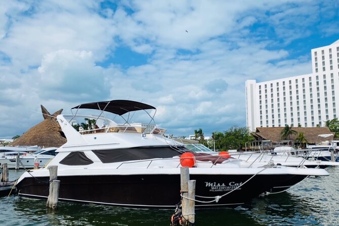 Yacht 48ft Rental in Cancun for up to 15 people - The Crew, Onboard Touches, and Why Groups Have Such Good Days