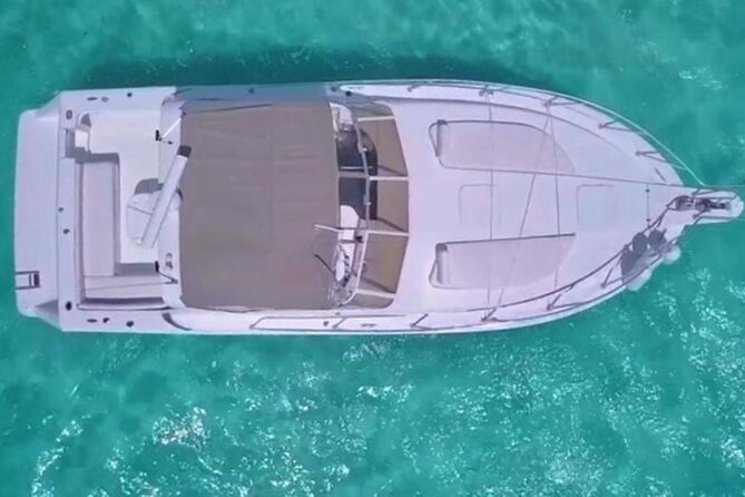 Yacht experience in Cancun: cruise, swim and sunset views - 2–3 Hours Around Cancun’s Bay: Sunset Views and a Swim Option