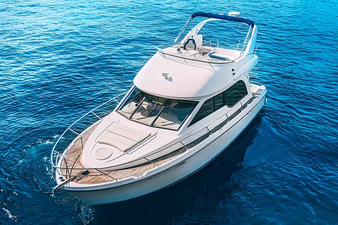 Yacht Meridian 40FT Best Private Rental in Cancun - Key things that make this yacht rental worth your time