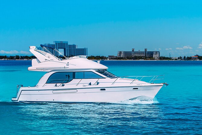 Yacht Meridian 40FT Best Private Rental in Cancun - Value and costs: the price sounds good, but bring cash for the dock fee